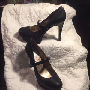 BCBG. platform shoes